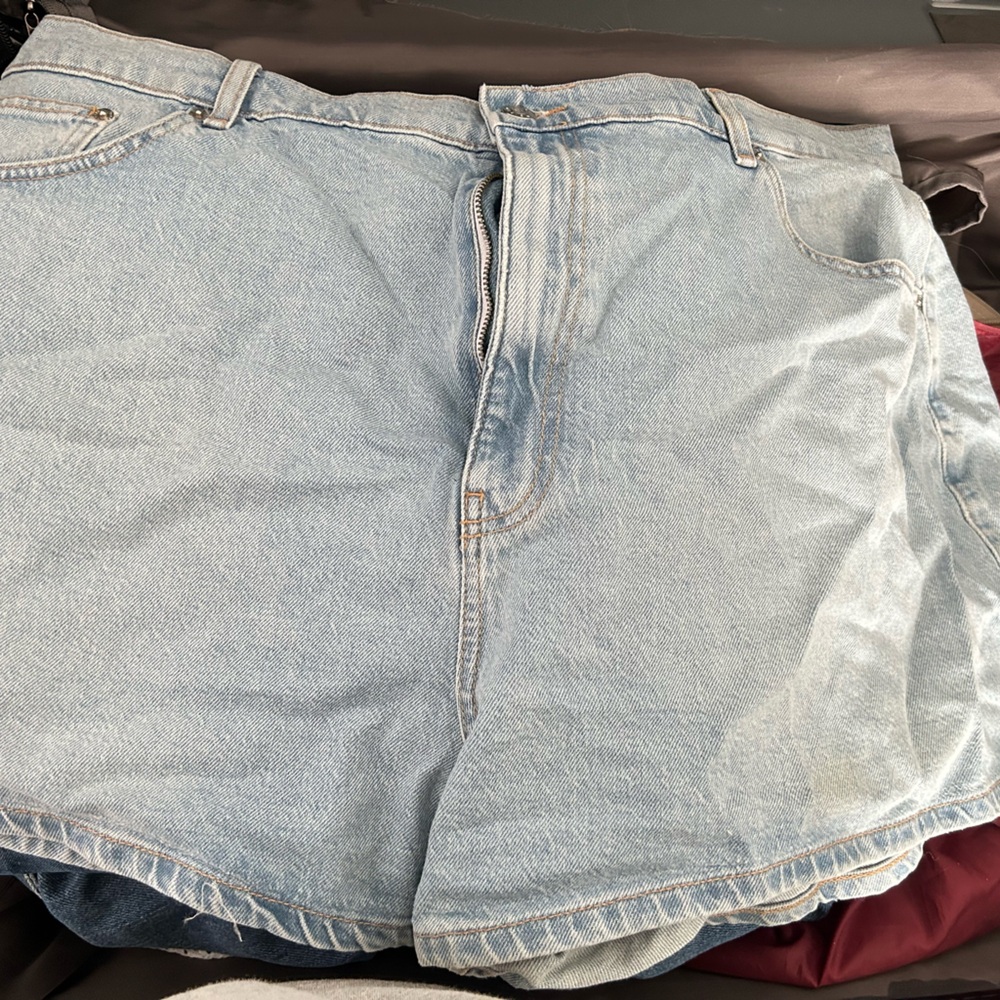 ASOS Curve Jean shorts